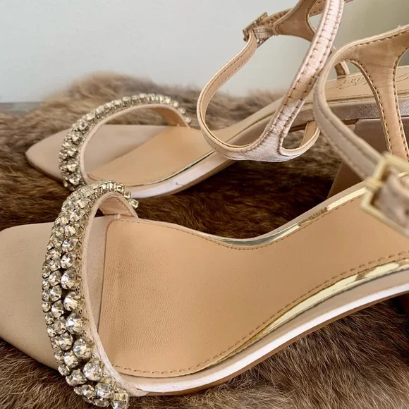 Badgley Mischka - Lori Block Heel in Champagne - Picture 8 of 16